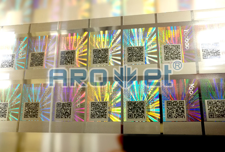 亚游集团X1双头喷码装备在镭射防伪标签上的应用